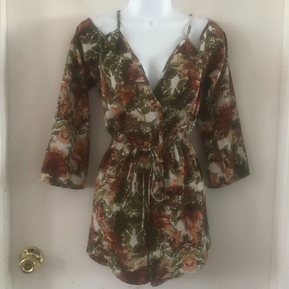 Audrey3+1 cute floral print cold shoulder romper